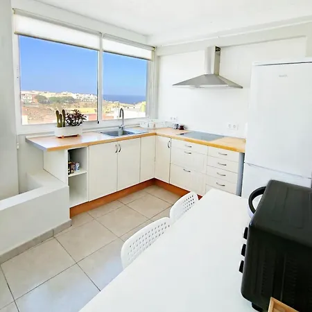 Sun, Sea And Calm In Tenerife Appartement *