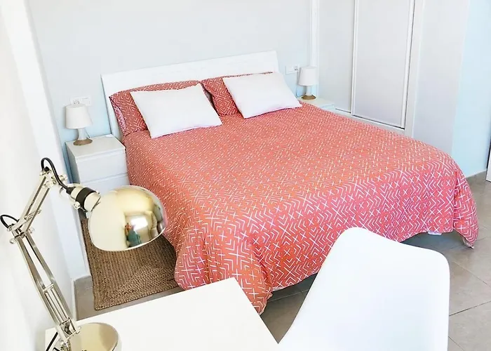 Sun, Sea And Calm In Tenerife * La Jaca